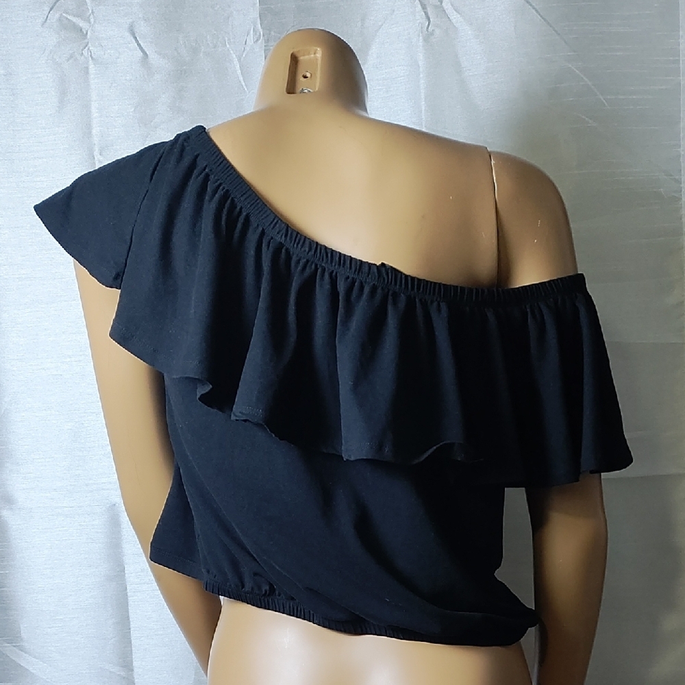 Feathers Blue Ruffled Crop‎ Blouse - Picture 3 of 7